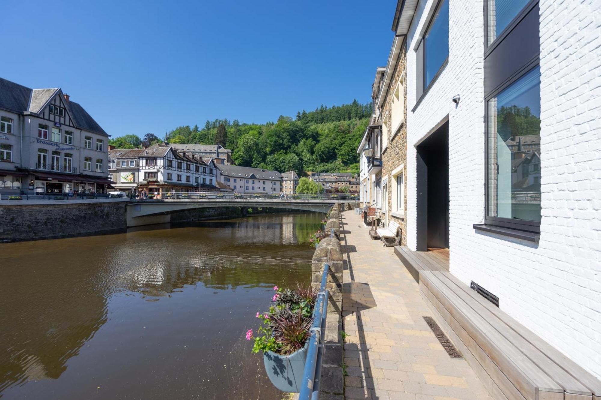 La Maison Noire La-Roche-en-Ardenne Extérieur photo
